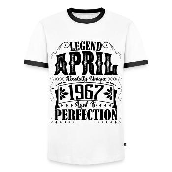 Avril 1967. Anniversaire avril 1967. Cadeau 1967. - T-shirt contrasté Homme - blanc/noir - Devant - AI Model Female 172 light (172cm) & AI Model Male 178 dark (178cm)