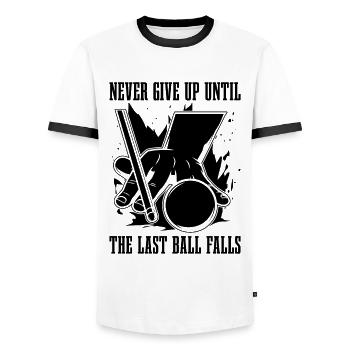 Never Give Up Until Cue Sports Snooker Pool Player - Männer Kontrast-T-Shirt - Weiß/Schwarz - Vorne - AI Model Female 172 light (172cm) & AI Model Male 178 dark (178cm)