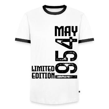 Geschenk Mai 1954. Jahrestag Mai 1954. Mai 1954. - Männer Kontrast-T-Shirt - Weiß/Schwarz - Vorne - AI Model Female 172 light (172cm) & AI Model Male 178 dark (178cm)