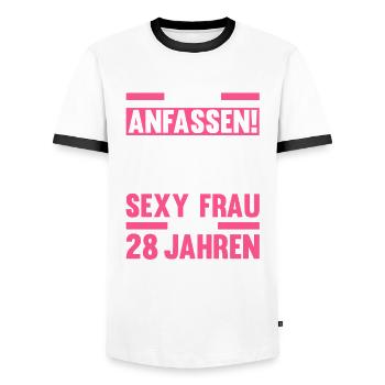 Ehe Nelkenhochzeit 28 Jahre Verheiratet Hochzeitst - Männer Kontrast-T-Shirt - Weiß/Schwarz - Vorne - AI Model Female 172 light (172cm) & AI Model Male 178 dark (178cm)