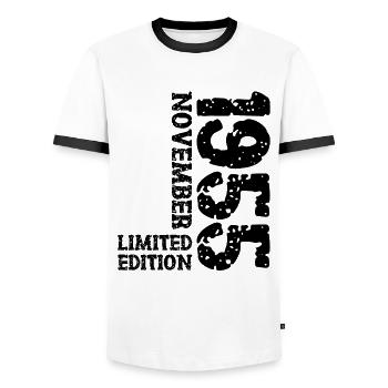 1955 novembre édition limitée 68e anniversaire décoration - T-shirt contrasté Homme - blanc/noir - Devant - AI Model Female 172 light (172cm) & AI Model Male 178 dark (178cm)