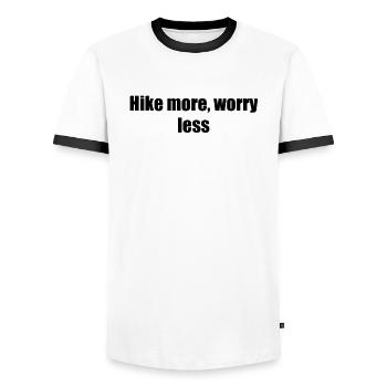 Wandern - Hike more, worry less - Männer Kontrast-T-Shirt - Weiß/Schwarz - Vorne - AI Model Female 172 light (172cm) & AI Model Male 178 dark (178cm)