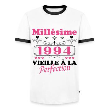 Frau Vintage 1994 Geburtstagsgeschenk Humor - Männer Kontrast-T-Shirt - Weiß/Schwarz - Vorne - AI Model Female 172 light (172cm) & AI Model Male 178 dark (178cm)