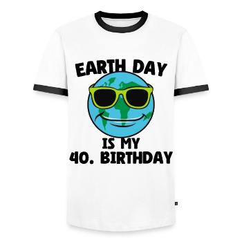 Earth Day Is My 40. Birthday - 40. Geburtstag 1984 - Männer Kontrast-T-Shirt - Weiß/Schwarz - Vorne - AI Model Female 172 light (172cm) & AI Model Male 178 dark (178cm)