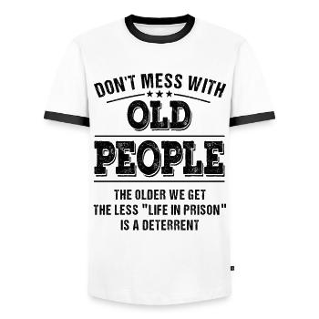 Ne jouez pas avec les personnes âgées. - T-shirt contrasté Homme - blanc/noir - Devant - AI Model Female 172 light (172cm) & AI Model Male 178 dark (178cm)