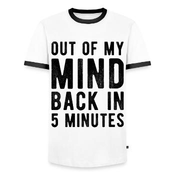 Hors de mon de retour en 5 minutes - T-shirt contrasté Homme - blanc/noir - Devant - AI Model Female 172 light (172cm) & AI Model Male 178 dark (178cm)