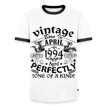 April 1994 | Jahrgang 1994 | geboren im April - Männer Kontrast-T-Shirt - Weiß/Schwarz - Vorne - AI Model Female 172 light (172cm) & AI Model Male 178 dark (178cm)