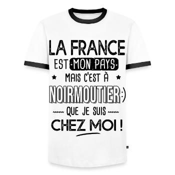Noirmoutier c est chez moi Cadeau île noirmoutier - T-shirt contrasté Homme - blanc/noir - Devant - AI Model Female 172 light (172cm) & AI Model Male 178 dark (178cm)
