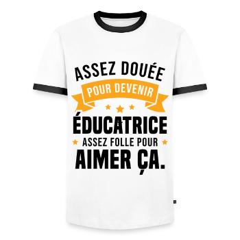 Assez douée pour devenir éducatrice assez folle - T-shirt contrasté Homme - blanc/noir - Devant - AI Model Female 172 light (172cm) & AI Model Male 178 dark (178cm)