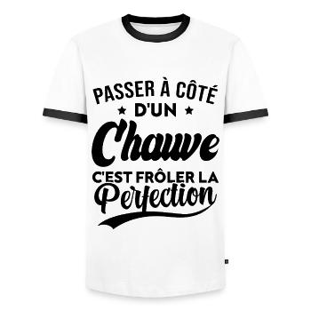 Chauve perfection, Cadeau humour homme chauve - T-shirt contrasté Homme - blanc/noir - Devant - AI Model Female 172 light (172cm) & AI Model Male 178 dark (178cm)
