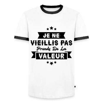 Je ne vieillis pas, je prends de la valeur - T-shirt contrasté Homme - blanc/noir - Devant - AI Model Female 172 light (172cm) & AI Model Male 178 dark (178cm)
