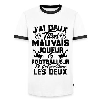 mauvais joueur footballeur cadeau drôle football - T-shirt contrasté Homme - blanc/noir - Devant - AI Model Female 172 light (172cm) & AI Model Male 178 dark (178cm)
