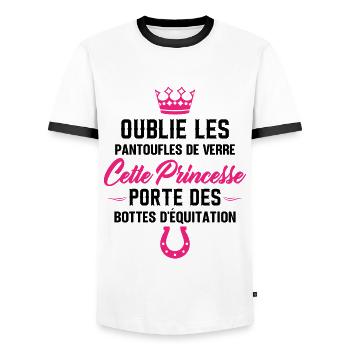 Cette Princesse Porte Des Bottes D'équitation - T-shirt contrasté Homme - blanc/noir - Devant - AI Model Female 172 light (172cm) & AI Model Male 178 dark (178cm)