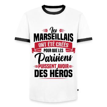 Les marseillais ont été créés pour les parisiens - T-shirt contrasté Homme - blanc/noir - Devant - AI Model Female 172 light (172cm) & AI Model Male 178 dark (178cm)