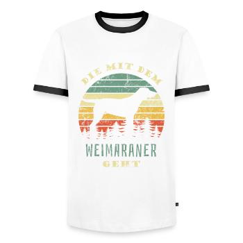 Die mit dem Weimaraner geht - Gassi gehen - Männer Kontrast-T-Shirt - Weiß/Schwarz - Vorne - AI Model Female 172 light (172cm) & AI Model Male 178 dark (178cm)