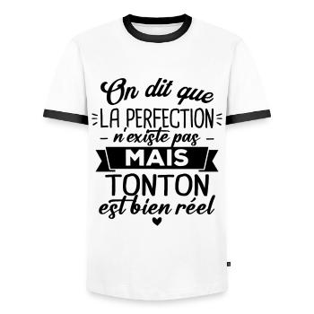 Tonton parfait, Cadeau humour tonton - T-shirt contrasté Homme - blanc/noir - Devant - AI Model Female 172 light (172cm) & AI Model Male 178 dark (178cm)