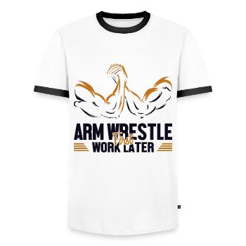 Bras de fer Travail d’abord, Bras d’exercice - T-shirt contrasté Homme - blanc/noir - Devant - AI Model Female 172 light (172cm) & AI Model Male 178 dark (178cm)