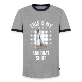 Sailboat This Is My Sailboat Shirt - Männer Kontrast-T-Shirt - Grau/Navy  - Vorne - AI Model Female 172 light (172cm) & AI Model Male 178 light (178cm)