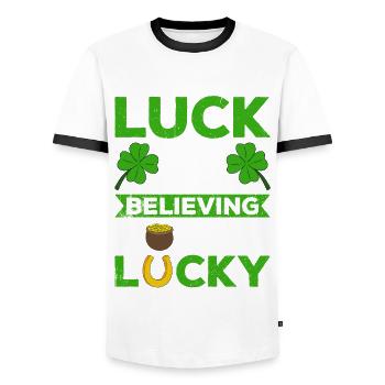 Happy St. Patrick's Day Kleeblätter - Männer Kontrast-T-Shirt - Weiß/Schwarz - Vorne - AI Model Female 172 light (172cm) & AI Model Male 178 dark (178cm)