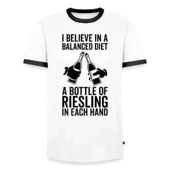 Amateurs de Riesling bouteille diététique équilibrée - T-shirt contrasté Homme - blanc/noir - Devant - AI Model Female 172 light (172cm) & AI Model Male 178 dark (178cm)