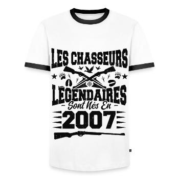 Chasseur légendaire nées en 2007 anniversaire - T-shirt contrasté Homme - blanc/noir - Devant - AI Model Female 172 light (172cm) & AI Model Male 178 dark (178cm)