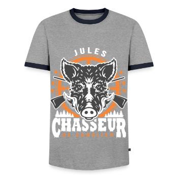 Jules chasseur de sanglier Humour Chasse - T-shirt contrasté Homme - gris/marine  - Devant - AI Model Female 172 light (172cm) & AI Model Male 178 light (178cm)