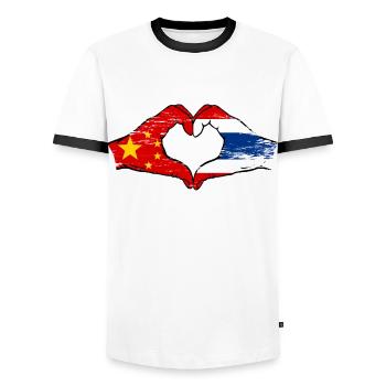 Chine Drapeau Thaïlande mains forme de coeur utilisé - T-shirt contrasté Homme - blanc/noir - Devant - AI Model Female 172 light (172cm) & AI Model Male 178 dark (178cm)