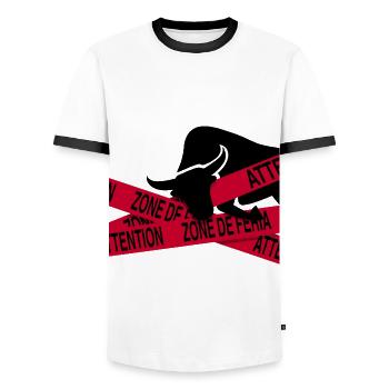 Zone de feria - banderole attention fête Féria - T-shirt contrasté Homme - blanc/noir - Devant - AI Model Female 172 light (172cm) & AI Model Male 178 dark (178cm)