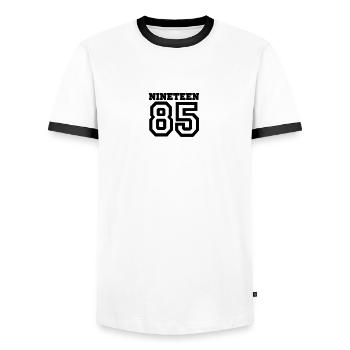 1985 - Männer Kontrast-T-Shirt - Weiß/Schwarz - Vorne - AI Model Female 172 light (172cm) & AI Model Male 178 dark (178cm)