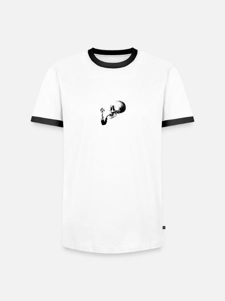 Pipe smoking skull - Männer Kontrast-T-Shirt - Weiß/Schwarz