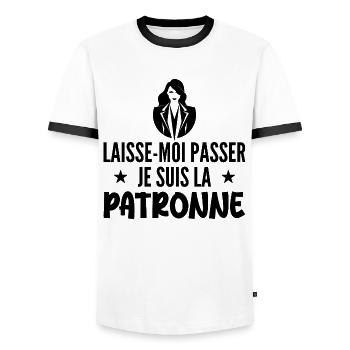 Laisse-moi Passer Je Suis La Patronne - T-shirt contrasté Homme - blanc/noir - Devant - AI Model Female 172 light (172cm) & AI Model Male 178 dark (178cm)