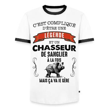 Chasseur de sanglier la légende - T-shirt contrasté Homme - blanc/noir - Devant - AI Model Female 172 light (172cm) & AI Model Male 178 dark (178cm)