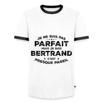 Bertrand Un Prénom, Une Attitude L’Humour Bertrand - T-shirt contrasté Homme - blanc/noir - Devant - AI Model Female 172 light (172cm) & AI Model Male 178 dark (178cm)
