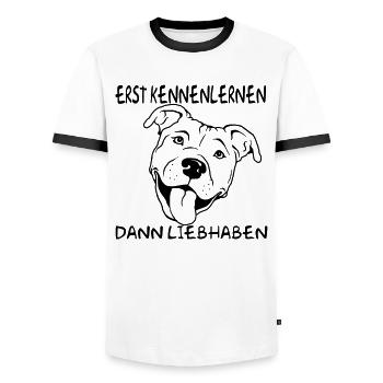 Erst Kennenlernen - Dann Liebhaben - Männer Kontrast-T-Shirt - Weiß/Schwarz - Vorne - AI Model Female 172 light (172cm) & AI Model Male 178 dark (178cm)