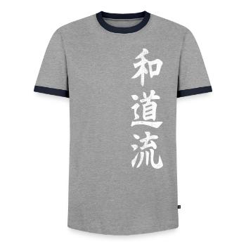 Wado Ryu Karate Martial Arts Dojo Kimono Gym - Männer Kontrast-T-Shirt - Grau/Navy  - Vorne - AI Model Female 172 light (172cm) & AI Model Male 178 light (178cm)