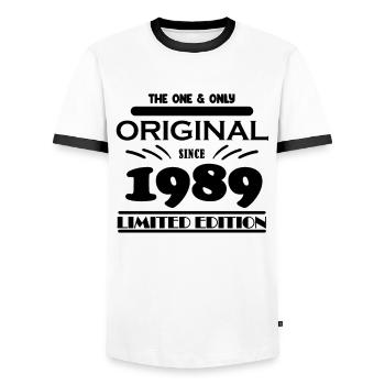 1989 - Année de construction 1989 - Né en 1989 - T-shirt contrasté Homme - blanc/noir - Devant - AI Model Female 172 light (172cm) & AI Model Male 178 dark (178cm)