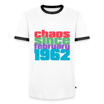60. Geburtstag im Februar 1962 Chaos since 1962 - Männer Kontrast-T-Shirt - Weiß/Schwarz - Vorne - AI Model Female 172 light (172cm) & AI Model Male 178 dark (178cm)