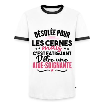 Désolée c'est fatiguant d'être une aide soignante - T-shirt contrasté Homme - blanc/noir - Devant - AI Model Female 172 light (172cm) & AI Model Male 178 dark (178cm)