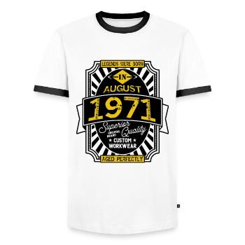 AUGUST 1971 - Männer Kontrast-T-Shirt - Weiß/Schwarz - Vorne - AI Model Female 172 light (172cm) & AI Model Male 178 dark (178cm)