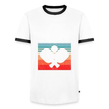Lustiges Pickleball Geschenk - Männer Kontrast-T-Shirt - Weiß/Schwarz - Vorne - AI Model Female 172 light (172cm) & AI Model Male 178 dark (178cm)