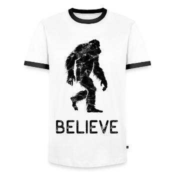 Bigfoot Believe - Yeti - Legende - Fabelwesen - Männer Kontrast-T-Shirt - Weiß/Schwarz - Vorne - AI Model Female 172 light (172cm) & AI Model Male 178 dark (178cm)