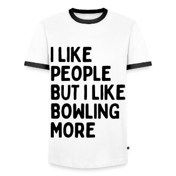 J’aime les gens MAIS j’aime plus le bowling. - T-shirt contrasté Homme - blanc/noir - Devant - AI Model Female 172 light (172cm) & AI Model Male 178 dark (178cm)