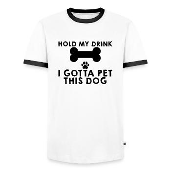 Tiens ma boisson, je dois caresser ce chien 4 - T-shirt contrasté Homme - blanc/noir - Devant - AI Model Female 172 light (172cm) & AI Model Male 178 dark (178cm)