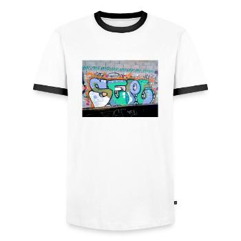 GTShop - Männer Kontrast-T-Shirt - Weiß/Schwarz - Vorne - AI Model Female 172 light (172cm) & AI Model Male 178 dark (178cm)