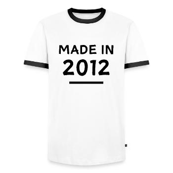 Made in 2012 - Geburtsjahr / Geburtstag - Männer Kontrast-T-Shirt - Weiß/Schwarz - Vorne - AI Model Female 172 light (172cm) & AI Model Male 178 dark (178cm)