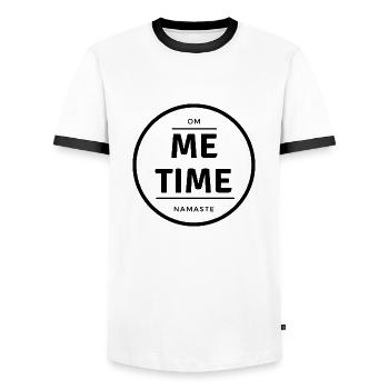 ME TIME - Männer Kontrast-T-Shirt - Weiß/Schwarz - Vorne - AI Model Female 172 light (172cm) & AI Model Male 178 dark (178cm)