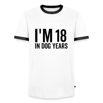 J’ai 18 ans dans Les années de chien - T-shirt contrasté Homme - blanc/noir - Devant - AI Model Female 172 light (172cm) & AI Model Male 178 dark (178cm)
