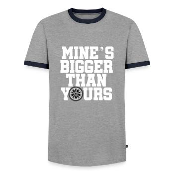Meiner ist größer als deiner Geschenk Auto Motor - Männer Kontrast-T-Shirt - Grau/Navy  - Vorne - AI Model Female 172 light (172cm) & AI Model Male 178 light (178cm)