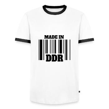 MADE IN DDR - Männer Kontrast-T-Shirt - Weiß/Schwarz - Vorne - AI Model Female 172 light (172cm) & AI Model Male 178 dark (178cm)