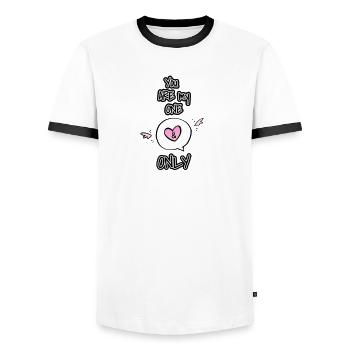 Motif d’amour artistique avec cœur et citation - T-shirt contrasté Homme - blanc/noir - Devant - AI Model Female 172 light (172cm) & AI Model Male 178 dark (178cm)